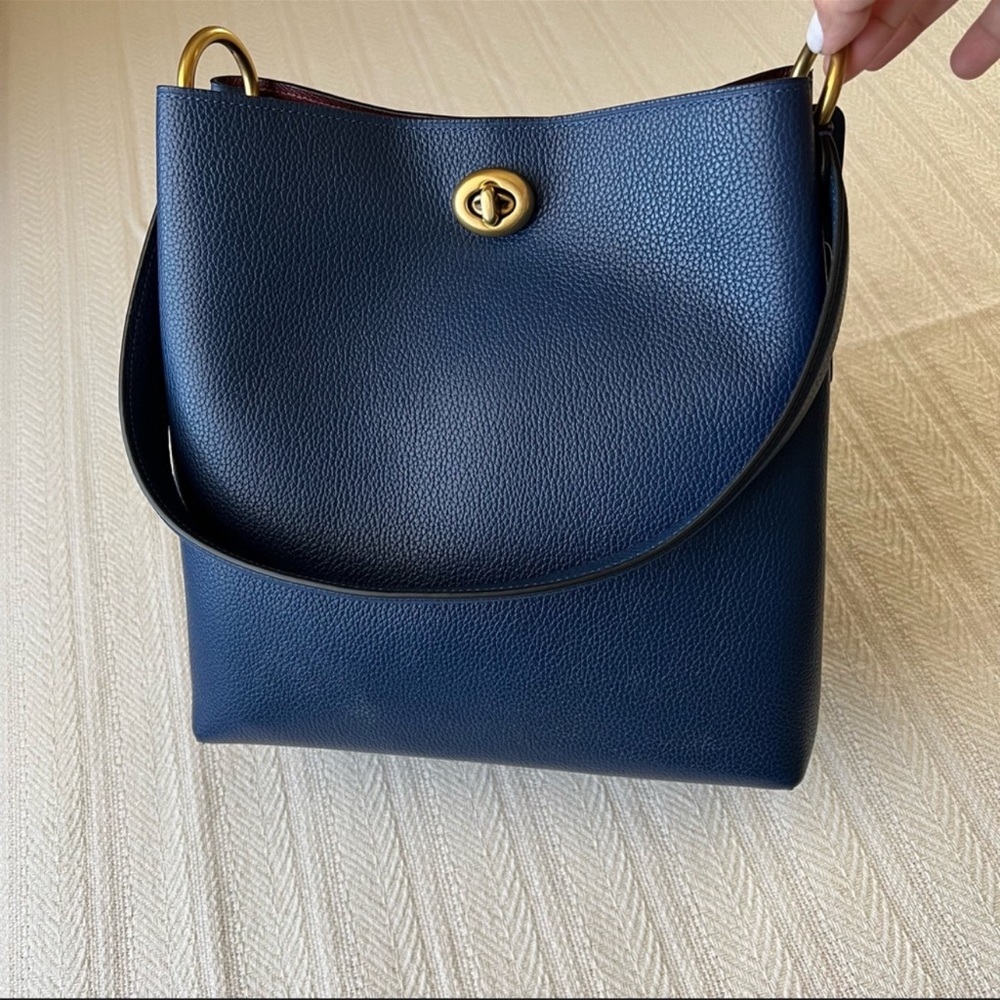 SALE !!Coach Charlie Bucket Bag